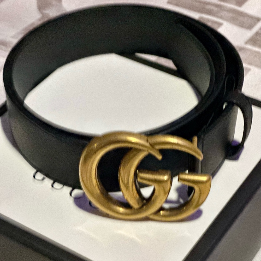 Gucci Black Belt with Gold GG Buckle AUTHENTIC